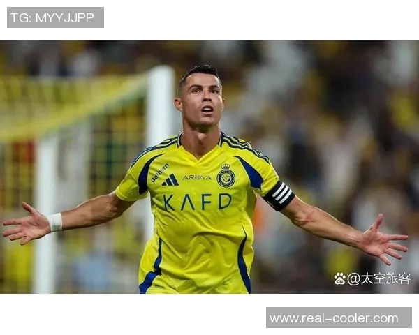 足球明星背后的真实面貌：那些最朴素的球员故事与人生哲学