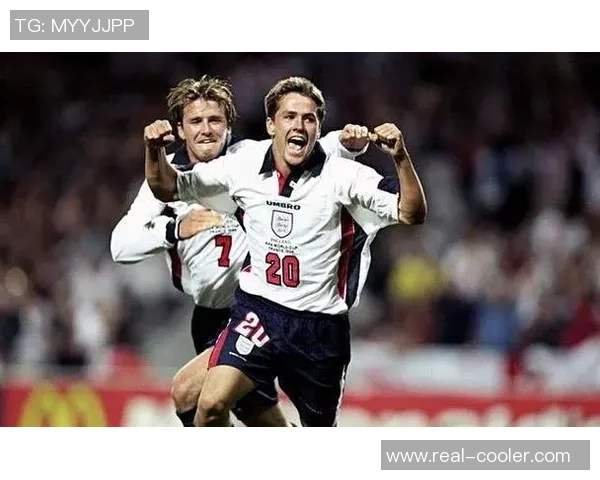 朝韩足球明星盘点：他们在绿茵场上的辉煌与成就