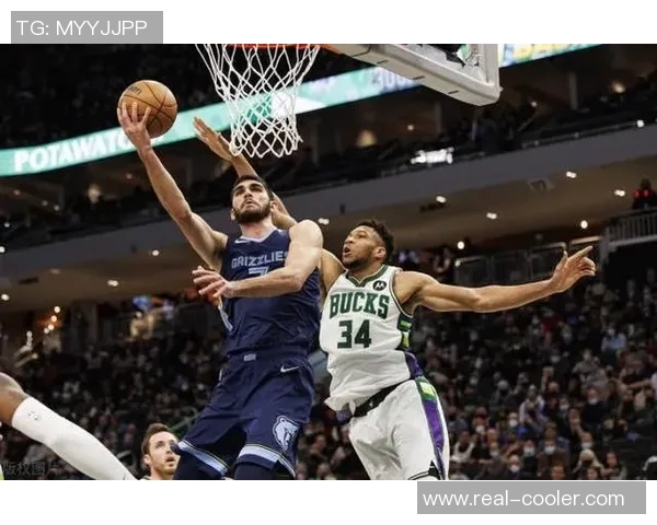 灰熊与雄鹿历史对决回顾及两队发展轨迹分析